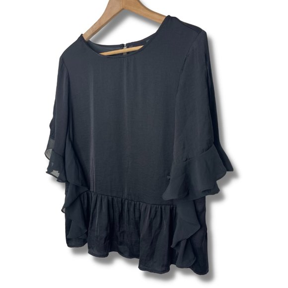 Who What Wear | Black Ruffled Blouse | Size M - Picture 2 of 8